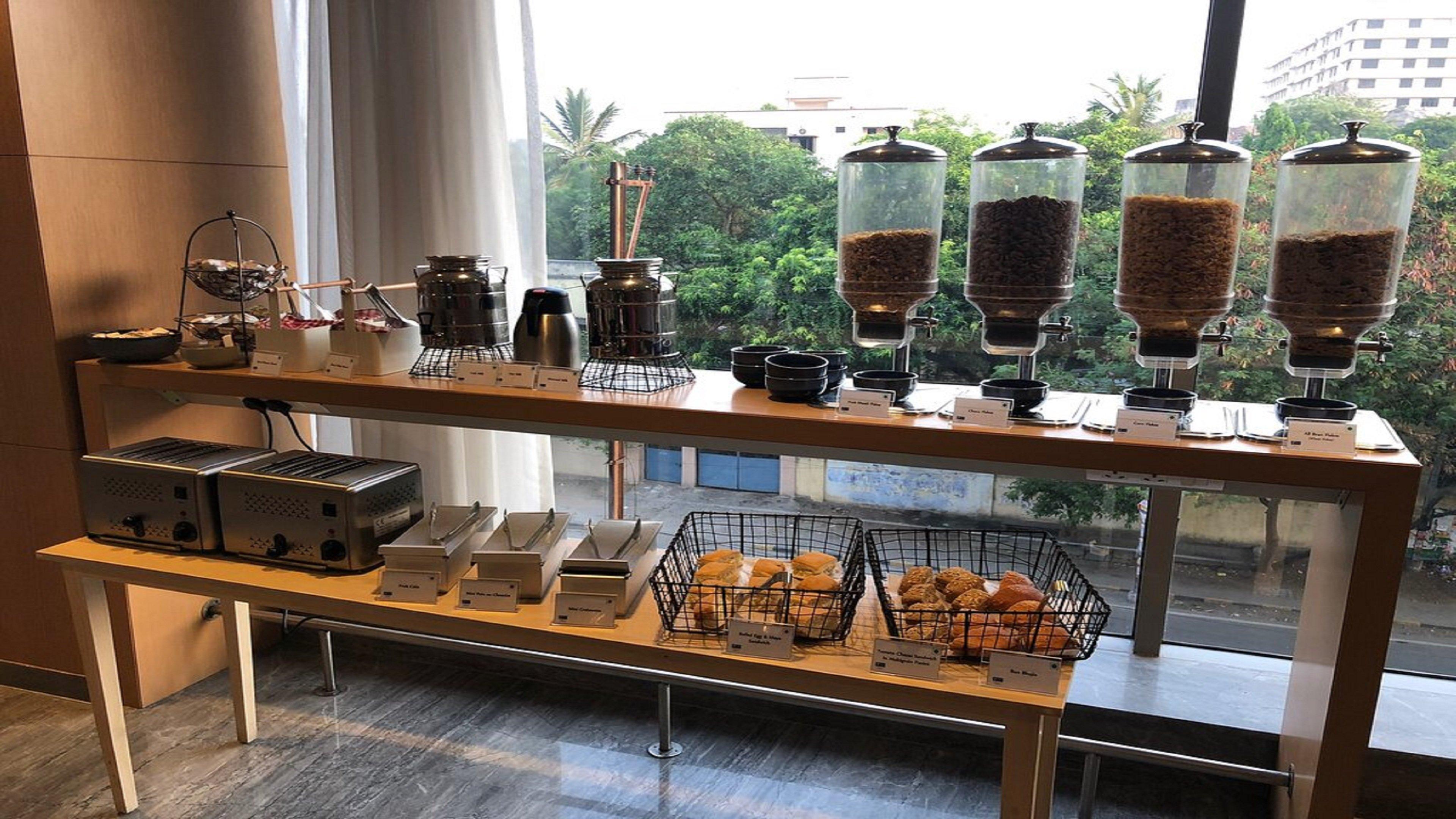 Holiday Inn Express Hyderabad Banjara Hills By Ihg Kültér fotó